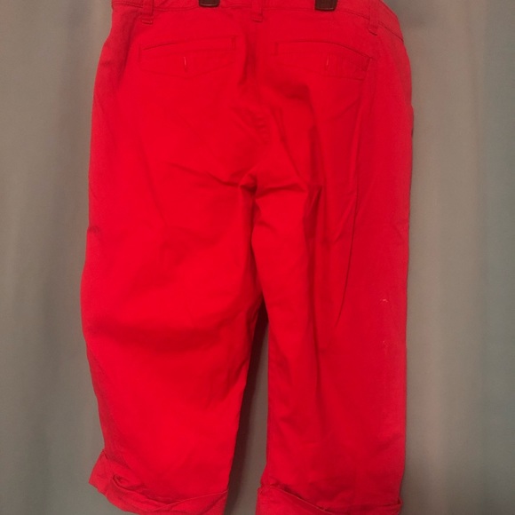 Capris - Picture 2 of 3